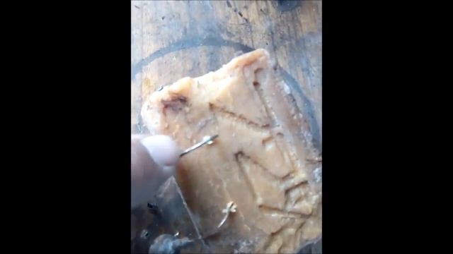 Удаляем ржавчину на крючках с помощью хозяйственного мыла.. Лайфак от гуру)) смотреть онлайн