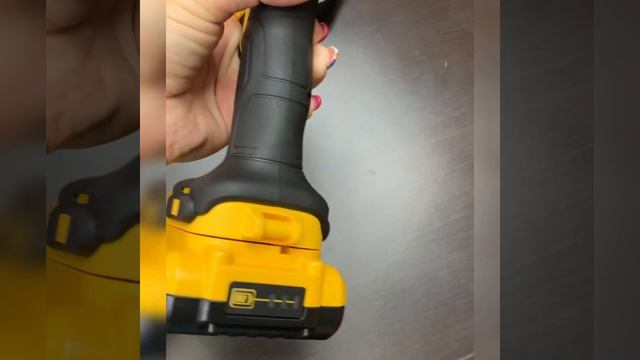 Акционное предложение по шуруповерту Dewalt 771 готово к вашим задачам! смотреть онлайн