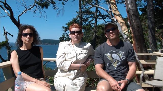 Voice of the Orcas interviews Journalist Elizabeth Batt смотреть онлайн