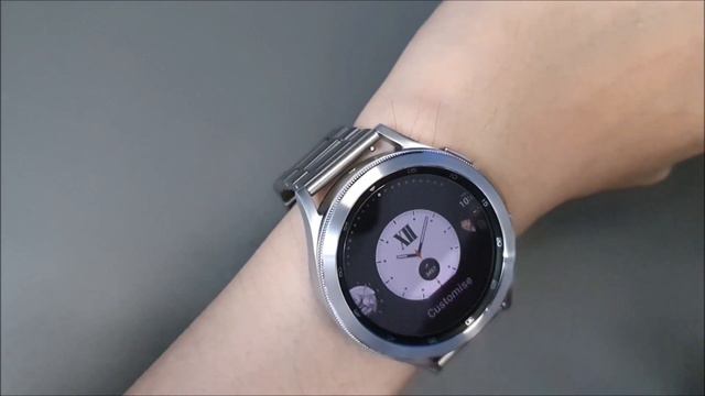 Galaxy Watch 4 Classic | 46mm, Silver | Stainless Steel & Leather Straps | WHICH STRAP IS BETTER?