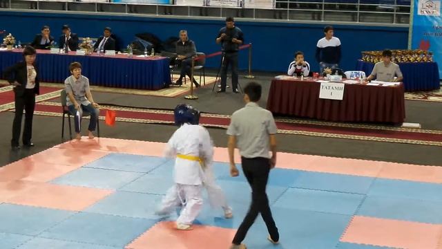 Голомидов Тимофей Астана 25. 10. 2015. 3 бой