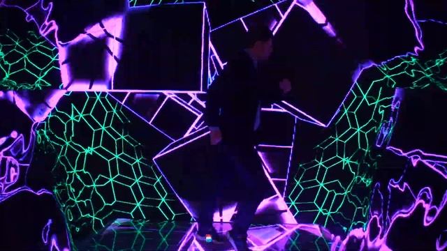Фотозона «Калейдоскоп» / CISCO смотреть онлайн