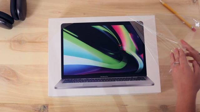 13" M1 MacBook Pro Unboxing | Kayla's World смотреть онлайн