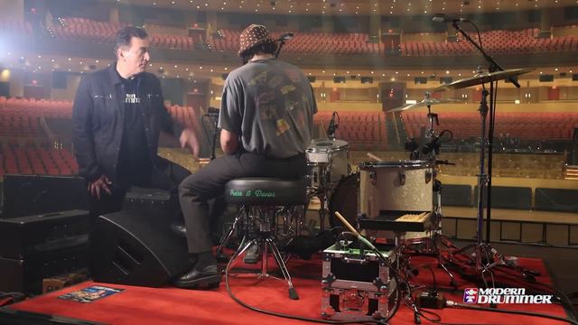 Zac Farro - Paramore - Tour Kit Rundown смотреть онлайн