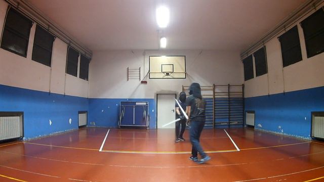 scontri di libero tra Tomas e Marco смотреть онлайн