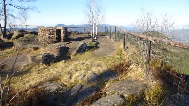 CHATTE PENDUE - vidéo 2 : vue d'ensemble du sommet panoramique (2014) - смотреть онлайн