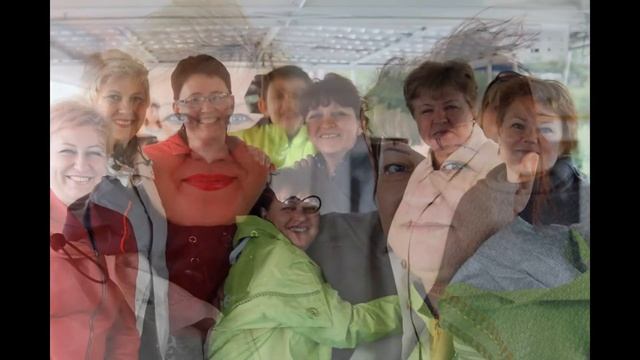 Ах, белый теплоход, бегущая волна! смотреть онлайн