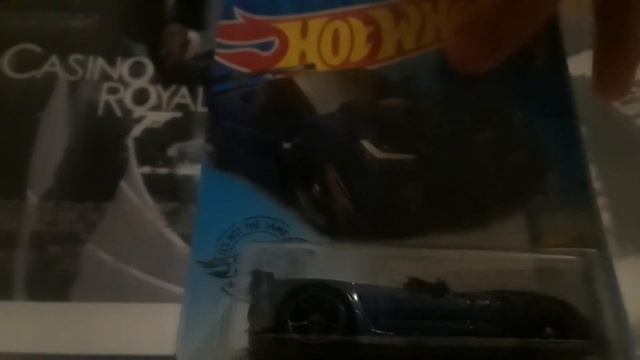 hot wheels chevrolet Corvette c7 zr1 convertible and maisto porsche panamera turbo saloon смотреть онлайн