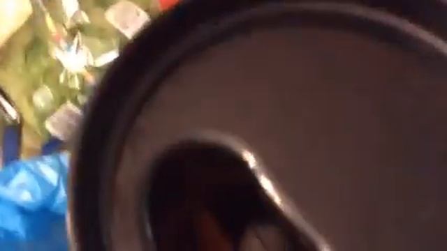 Food processor eating a carrot смотреть онлайн