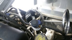 Nissan Note. Давануло масло из двигателя. Ищем причину.