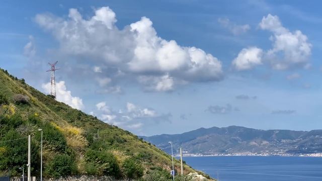 Шилла Scilla курортный городок на самом юге Италии.