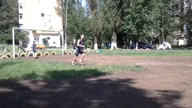 Football Street Vine // Безумный удар ножницами не на мягком английском газоне! смотреть онлайн