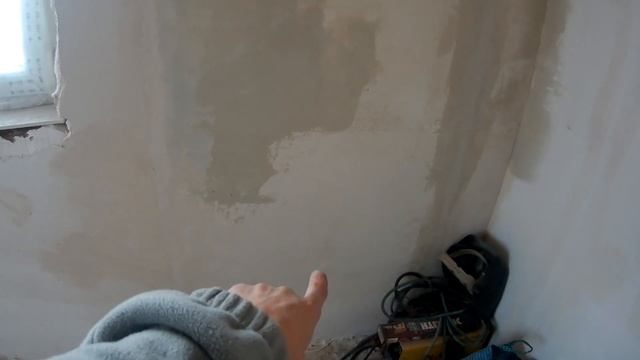 Начало работ на втором этаже. Самодельный музыкальный центр и спасение бочки смотреть онлайн