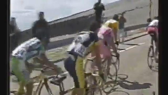 Marco Pantani - Tour 2000 - Mont Ventoux (3) смотреть онлайн