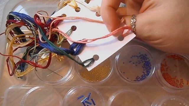 # 6. Mill Hill серия Charmad Mitten (варежка)- обзор набора от Милл Хилл смотреть онлайн