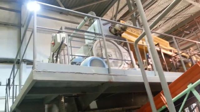 Формовка крупноформатных керамических блоков прессом "Verdes" на Кузьминецком кирпичном заводе смотреть онлайн