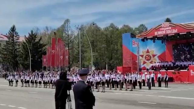 как в Бугульме парад проходил смотреть онлайн