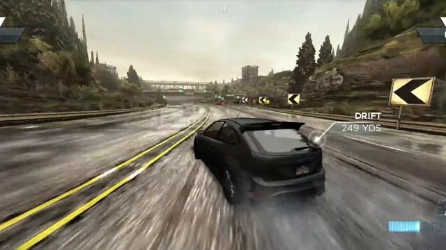 FORD FOCUS RS500 @ REYNOLDS LANE смотреть онлайн