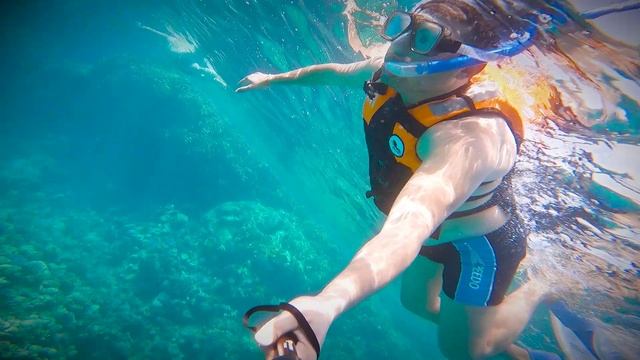 МИСР ШАРМ ЭЛЬ ШЕЙХДА ЯХТАДА ДАМ ОЛДИК. СУВ ОСТИ ДУНЁСИ смотреть онлайн