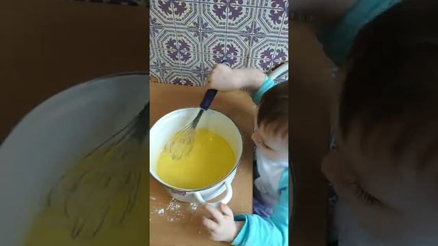 Лимонный пирог. Готовят дети. смотреть онлайн