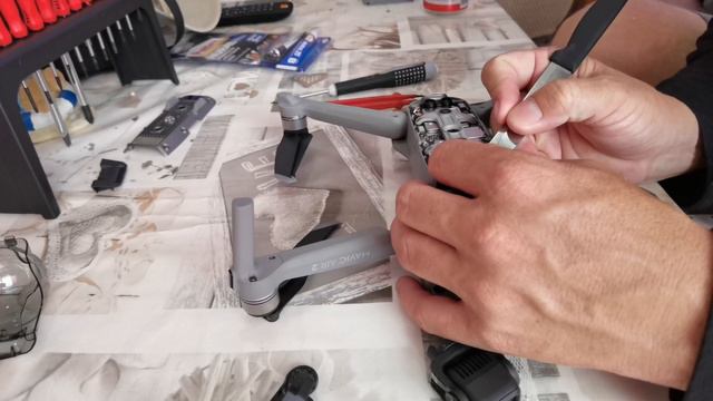 🔧⚙ How to repair the Gimbal of Mavic Air 2 after CRASH! 🚧 REPARACIÓN💪(SUBTITLES) #RECORDINGandFLYIN смотреть онлайн