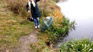 Ловля раков на китайские раколовки.