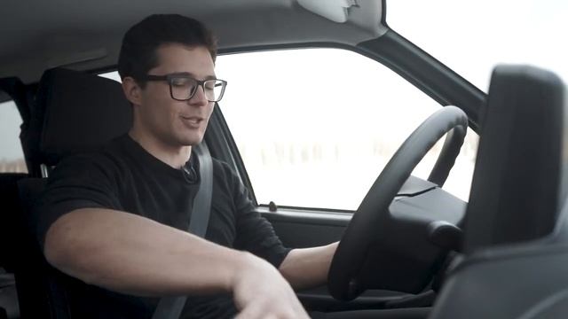 И НЕ ДУМАЙ КУПИТЬ ЕЁ. Нива Тревел 2021 - почему всё так? Автообзор,автоподбор и простой тест драйв смотреть онлайн