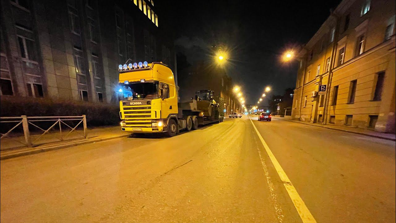 А он на 20-ти метровом трале тут лихачит… Центр смотреть онлайн