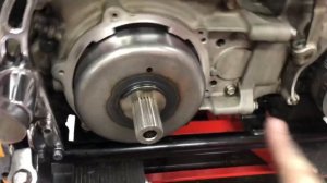 Замена компенсатора и корзины сцепления в Харлей-Дэвидсон 2007 г.