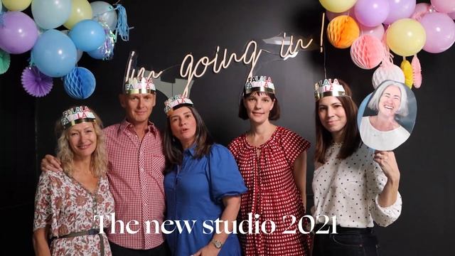 Over and out 2021 — 2022, we have big plans for you! смотреть онлайн
