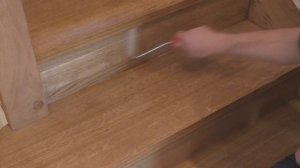 Тонировка лестницы  с последующим нанесением лака. Часть 3.