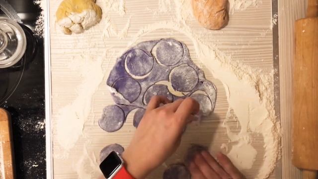 Цветное тесто. Готовим необычные цветные и вкусные ПЕЛЬМЕНИ. смотреть онлайн