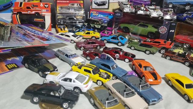 Doom's diecast crack-it-open party! Random 20+ year old Johnny Lightning, take 4? (vid 53) смотреть онлайн