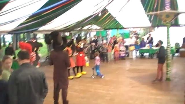 г.Пермь.Парк Горького.Коляски смотреть онлайн