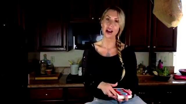 LIVE - Vegan Dinner - Copy Cats and a Healthy Oracle смотреть онлайн