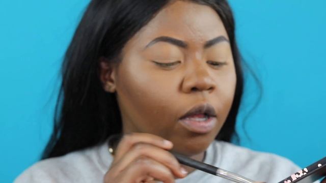 IT'S ALL ABOUT RED LIPSTICK FOR THE FALL| SHAYLA X COLOURPOP смотреть онлайн