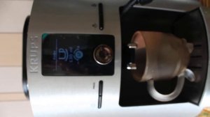 Процесс приготовления кофе (Кофемашина KRUPS EA826E30)