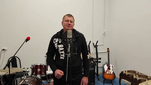 Андрей Волошин. Любимая(кавер версия) смотреть онлайн