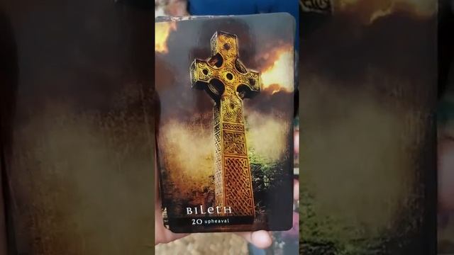 Fallen Angel Oracle deck silent flip through смотреть онлайн