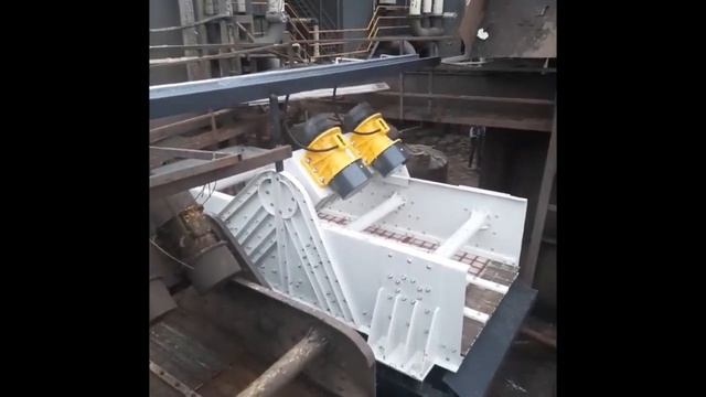 Промышленные вибраторы AVIBRO на вибросите