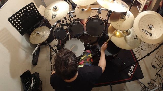 Metallica "Fade to black" - drum cover by Stefano (14yo) смотреть онлайн