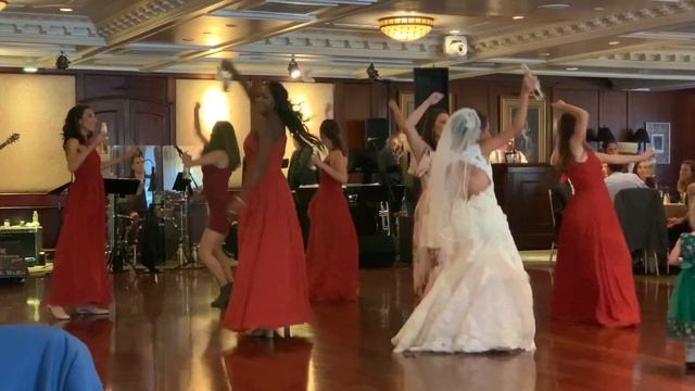 Git Up Challenge - Wedding Version смотреть онлайн