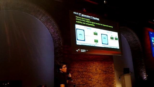 Asus Z170 ROG - T-topology, overclocking 4000MHz DRAM with CPU i7-6700K смотреть онлайн