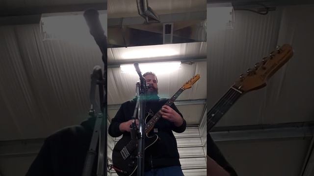 Corona Quarantine Day 6 - Basket Case Cover смотреть онлайн