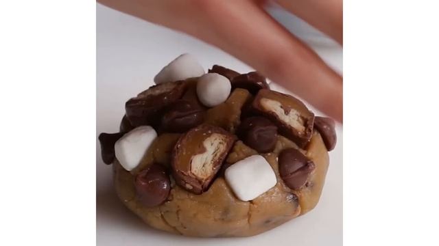 Late Night Snacks pt. 2 смотреть онлайн