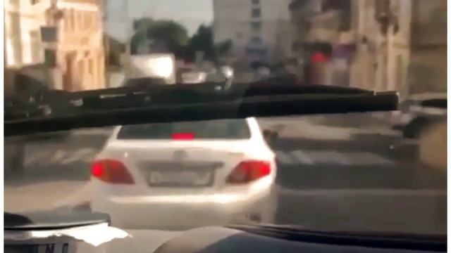 Новости Дагестан - Полковник ППС едит как хочет! Типичный барин 