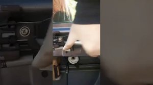 Открытие заклинившего замка двери автомобиля Mazda RX8