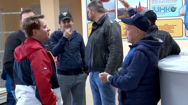 Второй тур открытого первенства чемпионата юго-восточной хоккейной лиги. смотреть онлайн