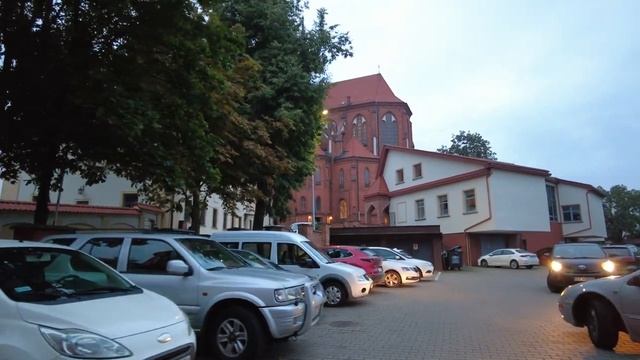 Walking in BIALYSTOK / Poland ??- 4K 60fps (UHD) смотреть онлайн