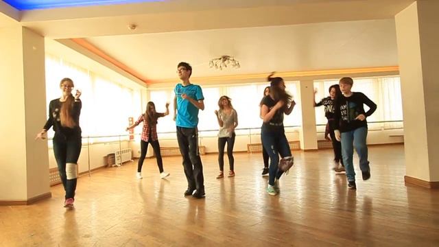 1-ая группа клуба "Максимум" смотреть онлайн